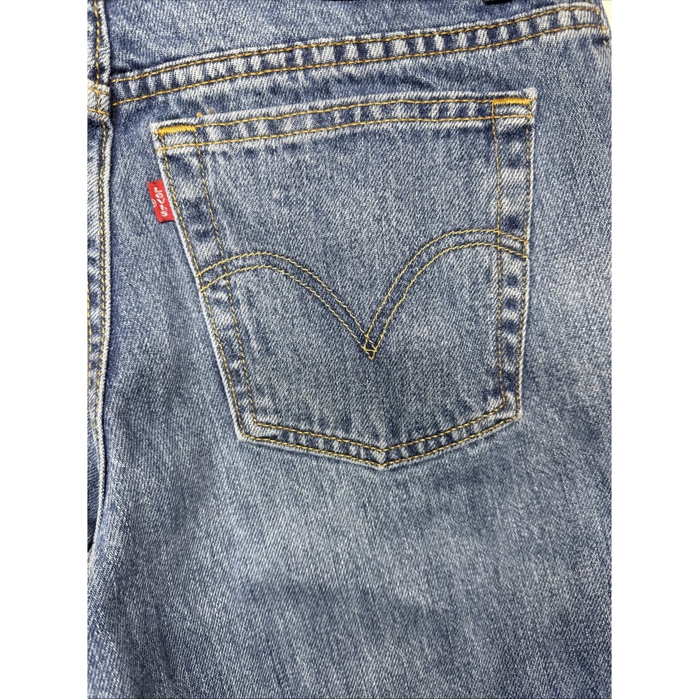 Vintage Levi's 550 Women's Relaxed Fit Tapered Leg Med Wash Size 12M - Picture 13 of 16